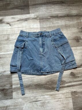 Source Unknown Light Blue Denim Mini Skirt with Cargo Pockets